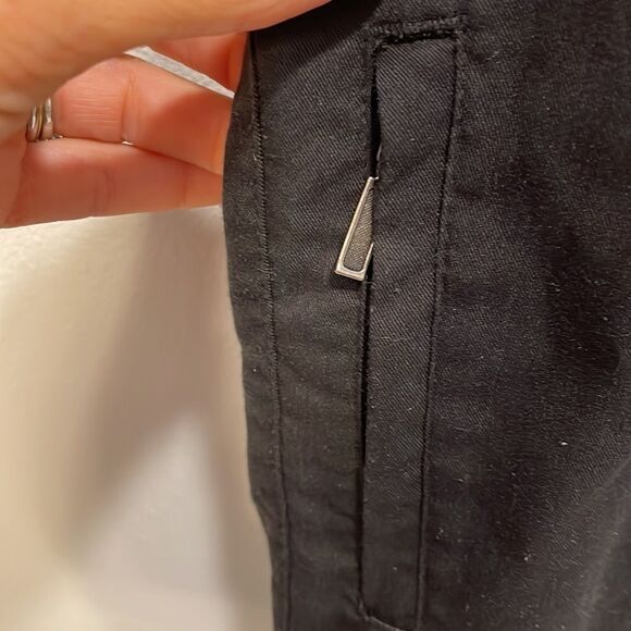 GREYS Anatomy woman’s black scrubs pants - Picture 3 of 11